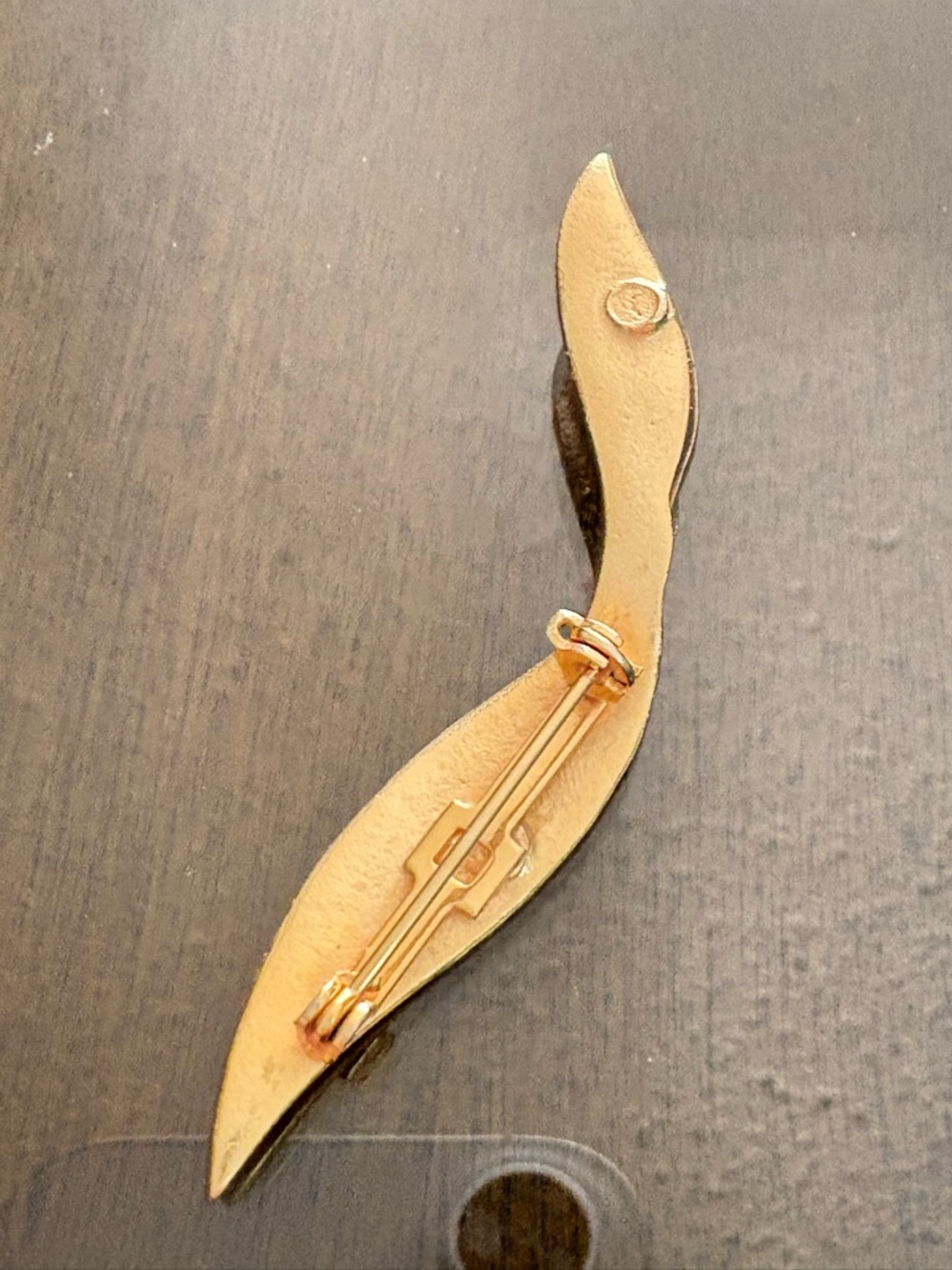 Gold Leaf Sculptural Brooch Textured Gold Tone Statement Pin - Picture 10 of 11